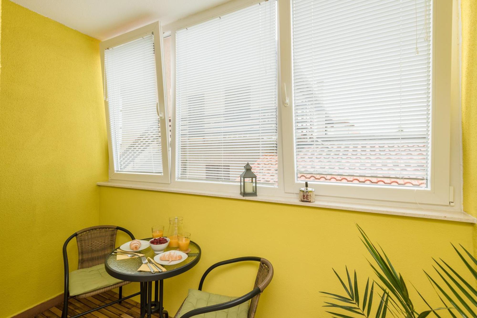 Apartment Angelina Free Public Parking Zadar Exterior photo